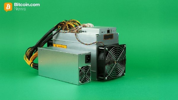A Green Wave Hits Publicly Traded Bitcoin Miners as AI Money and Market Heat Collide A Green Wave Hits Publicly Traded Bitcoin Miners as AI Money and Market Heat Collide