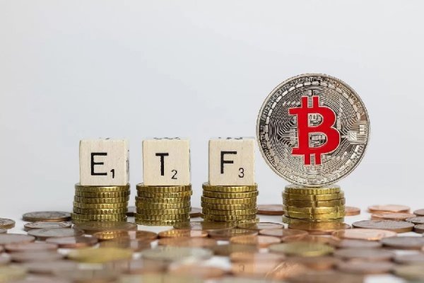 US Spot Bitcoin ETFs Continue Weekly Negative Streak! Here's the Latest Data US Spot Bitcoin ETFs Continue Weekly Negative Streak! Here's the Latest Data