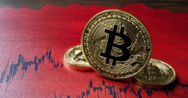 Bitcoin faces $588 Billion risk! "BTC could experience a rapid decline to this level!" Bitcoin faces $588 Billion risk! "BTC could experience a rapid decline to this level!"